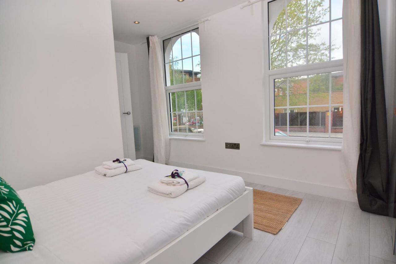 Apartment Wharf - Macarena Apartments Londra Dış mekan fotoğraf