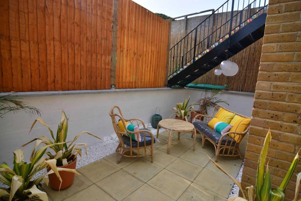 Apartment Wharf - Macarena Apartments Londra Dış mekan fotoğraf