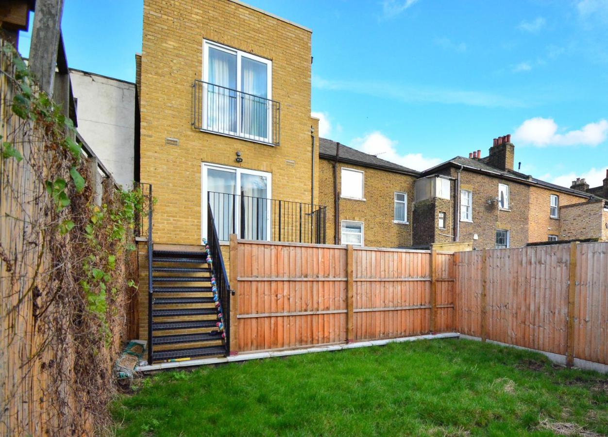 Apartment Wharf - Macarena Apartments Londra Dış mekan fotoğraf