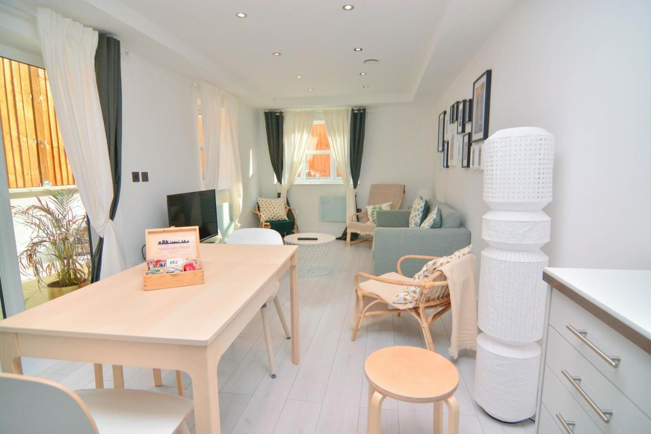 Apartment Wharf - Macarena Apartments Londra Dış mekan fotoğraf