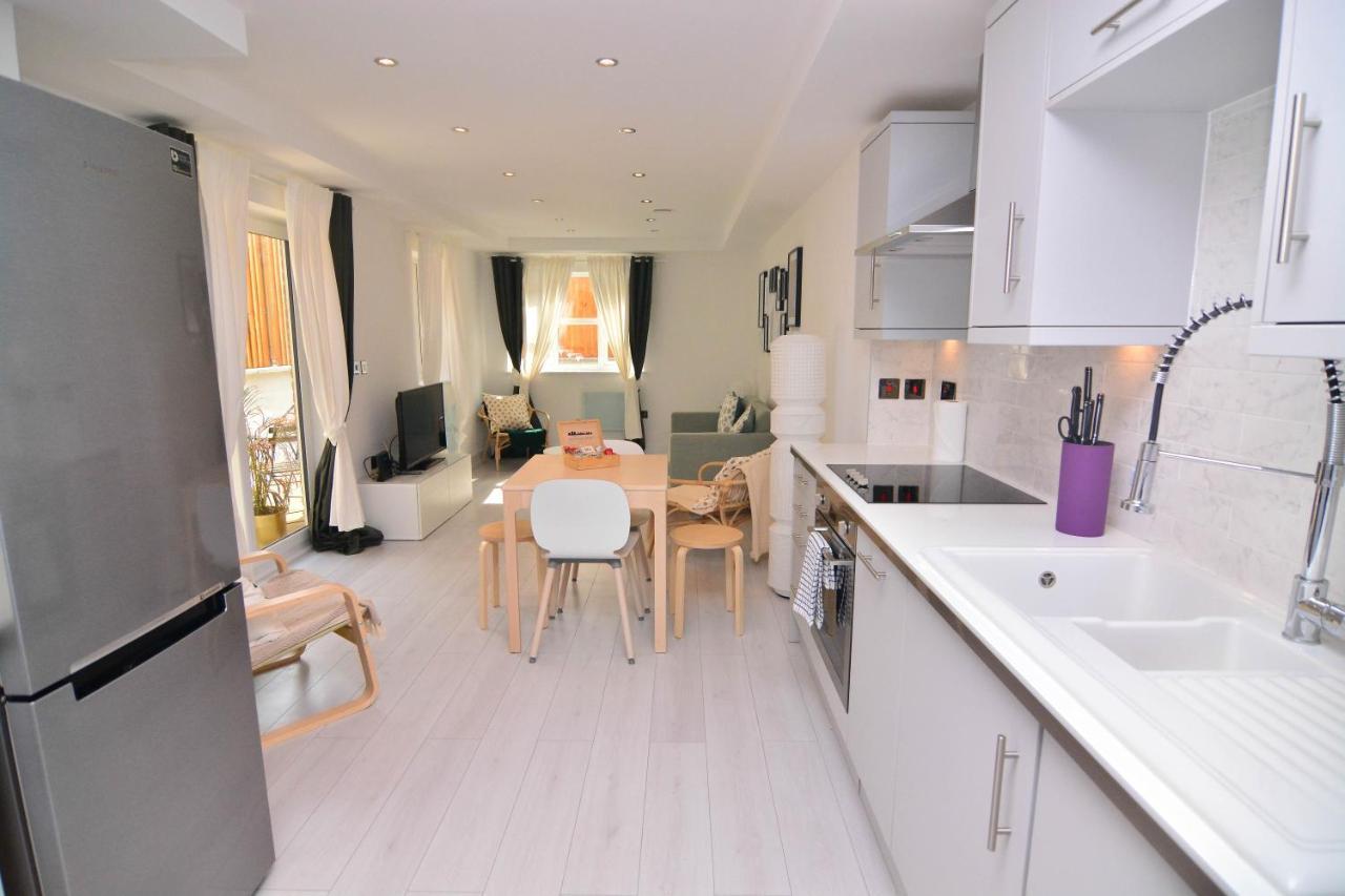 Apartment Wharf - Macarena Apartments Londra Dış mekan fotoğraf
