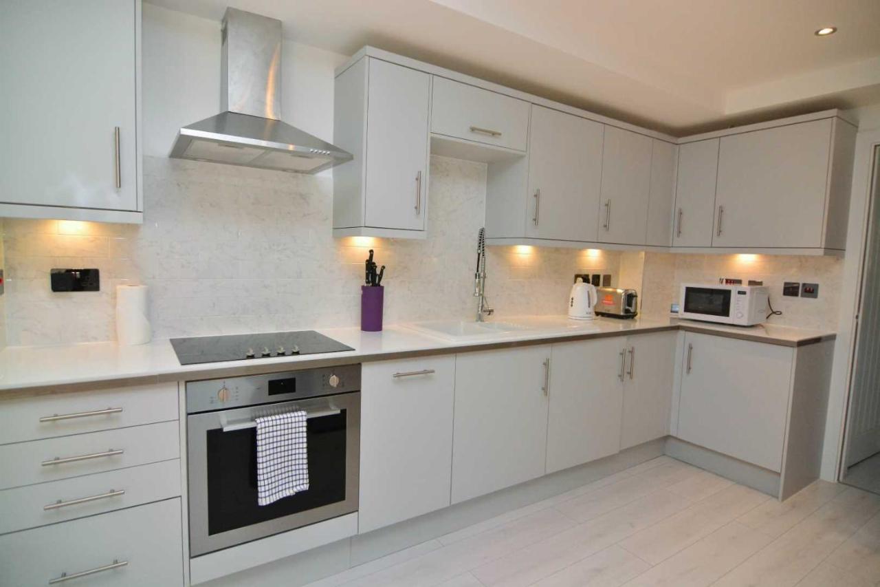 Apartment Wharf - Macarena Apartments Londra Dış mekan fotoğraf